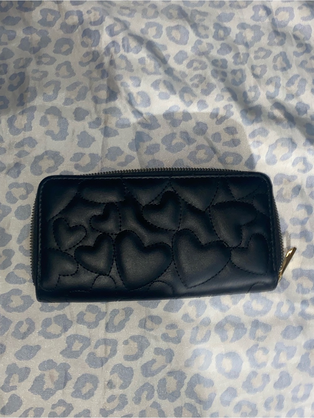 Black Quilted Heart Zip Wallet